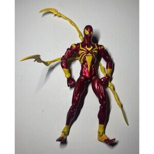 Spider-Man Origins IRON SPIDER-MAN with Spider Leg Attack Claws